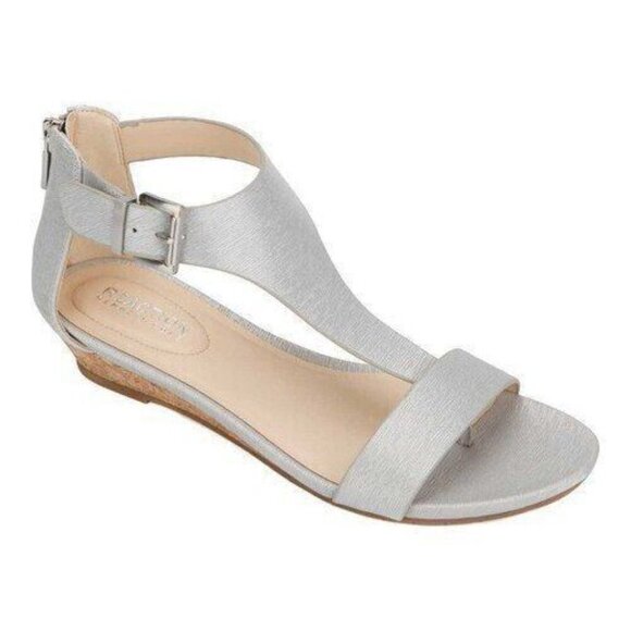 REACTION Kenneth Cole "Great Viber" Silver Women  NEW sandal low wedge - Picture 1 of 7